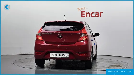 HYUNDAI ACCENT WIT 1.4 VVT MODERN