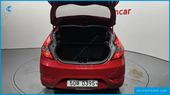 HYUNDAI ACCENT WIT 1.4 VVT MODERN