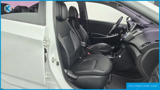 HYUNDAI ACCENT DIESEL 1.6 VGT MODERN