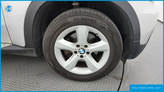 BMW X5 XDRIVE 30I