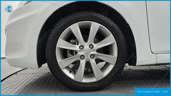 HYUNDAI ACCENT 1.6 GDI TOP