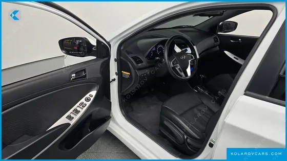 HYUNDAI ACCENT 1.6 GDI TOP