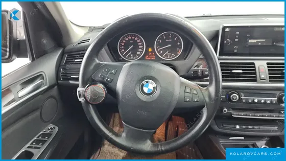 BMW X5 XDRIVE 30I