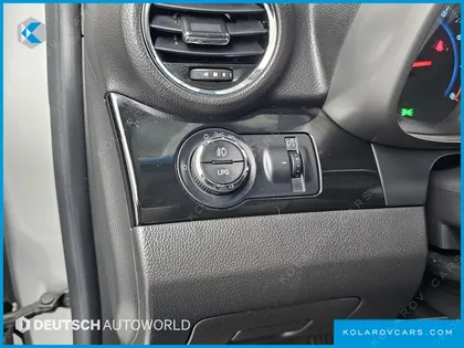 CHEVROLET (GM DAEWOO) ORLANDO LPG LT