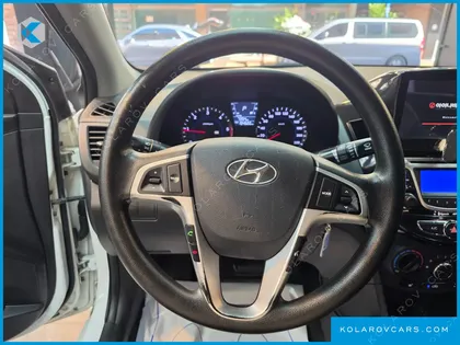 HYUNDAI ACCENT DIESEL 1.6 VGT PREMIUM