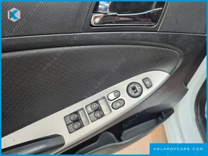 HYUNDAI ACCENT DIESEL 1.6 VGT PREMIUM