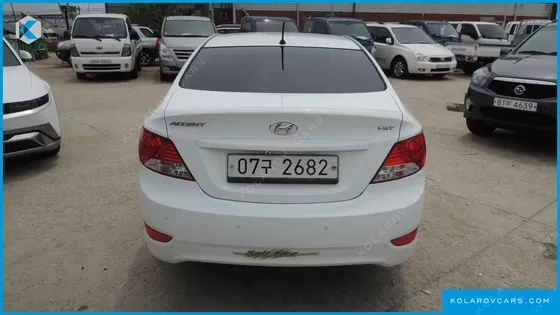 HYUNDAI ACCENT DIESEL 1.6 VGT STYLE