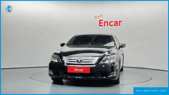 LEXUS LS 5-SEATS OTTOMAN