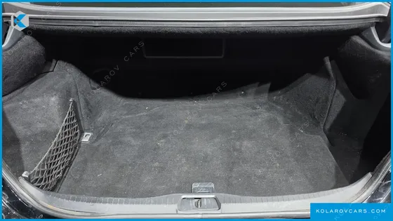 LEXUS LS 5-SEATS OTTOMAN