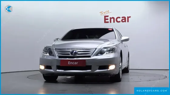LEXUS LS 5-SEATS OTTOMAN