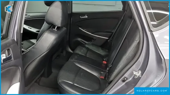 HYUNDAI ACCENT DIESEL WIT 1.6 VGT MODERN
