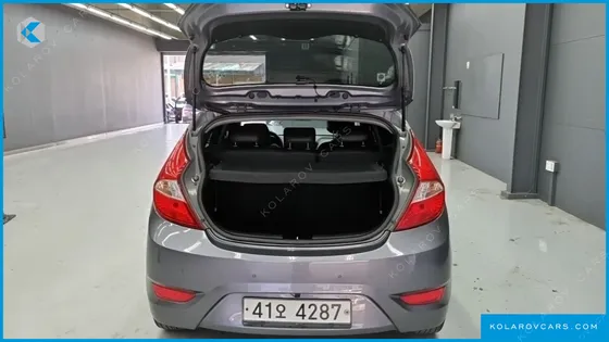 HYUNDAI ACCENT DIESEL WIT 1.6 VGT MODERN