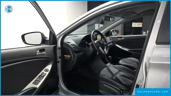 HYUNDAI ACCENT DIESEL WIT 1.6 VGT SMART
