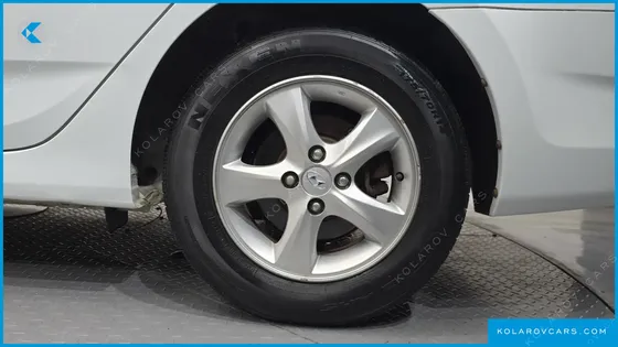 HYUNDAI ACCENT 1.4 VVT PREMIER