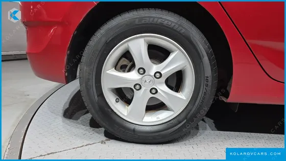 HYUNDAI ACCENT WIT 1.4 VVT PREMIER