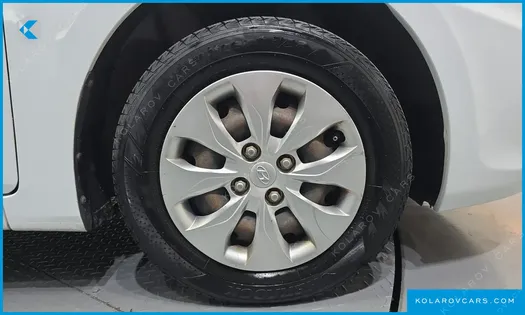 HYUNDAI ACCENT 1.4 VVT SMART