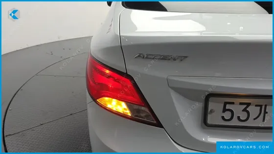 HYUNDAI ACCENT 1.4 VVT SMART