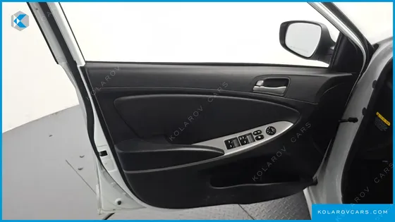 HYUNDAI ACCENT 1.4 VVT SMART