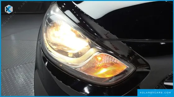 HYUNDAI ACCENT DIESEL 1.6 VGT PREMIER