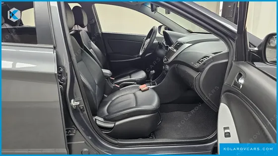 HYUNDAI ACCENT DIESEL 1.6 VGT PREMIER