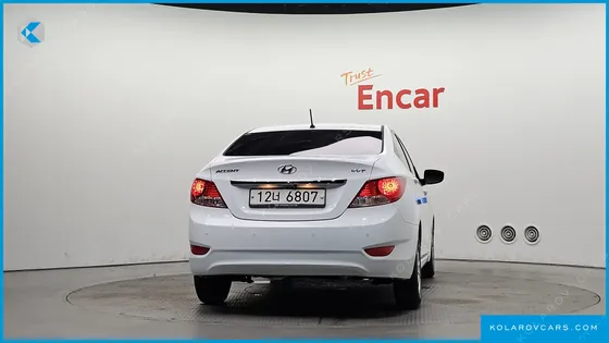 HYUNDAI ACCENT 1.4 VVT MODERN