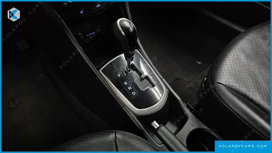 HYUNDAI ACCENT DIESEL 1.6 VGT PREMIER