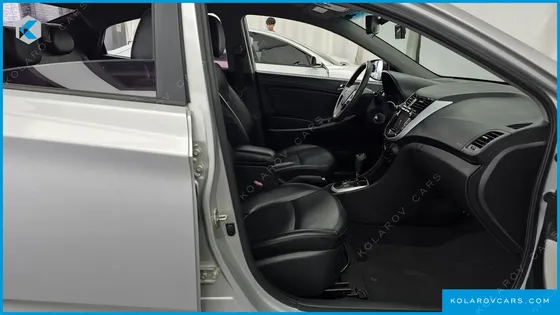 HYUNDAI ACCENT DIESEL 1.6 VGT PREMIER