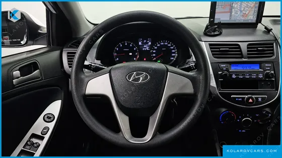 HYUNDAI ACCENT 1.4 VVT STYLE