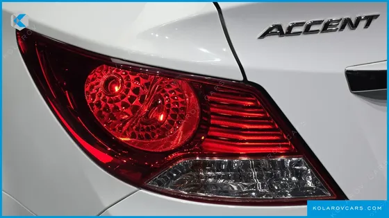 HYUNDAI ACCENT DIESEL 1.6 VGT PREMIUM