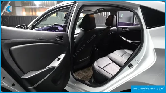 HYUNDAI ACCENT DIESEL 1.6 VGT PREMIUM