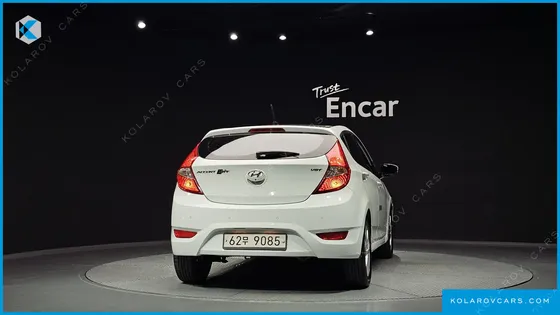 HYUNDAI ACCENT DIESEL WIT 1.6 VGT PREMIER
