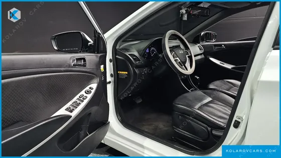 HYUNDAI ACCENT DIESEL WIT 1.6 VGT PREMIER