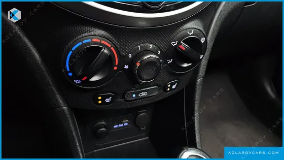 HYUNDAI ACCENT DIESEL WIT 1.6 VGT PREMIER