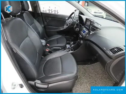 HYUNDAI ACCENT DIESEL 1.6 VGT MODERN