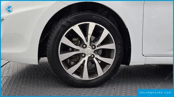 HYUNDAI ACCENT 1.4 VVT PREMIUM