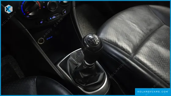 HYUNDAI ACCENT DIESEL WIT 1.6 VGT PREMIER