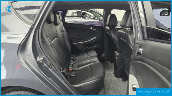 HYUNDAI ACCENT DIESEL WIT 1.6 VGT PREMIER