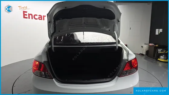 HYUNDAI ACCENT 1.6 GDI TOP