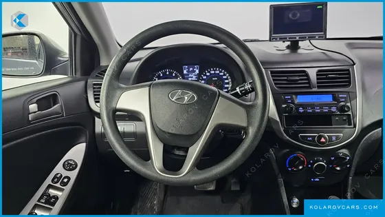HYUNDAI ACCENT 1.4 VVT SMART