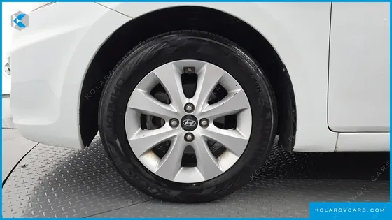 HYUNDAI ACCENT 1.4 VVT MODERN