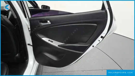 HYUNDAI ACCENT 1.4 VVT MODERN