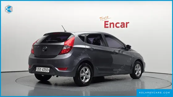 HYUNDAI ACCENT WIT 1.4 VVT MODERN