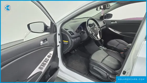 HYUNDAI ACCENT 1.4 VVT MODERN