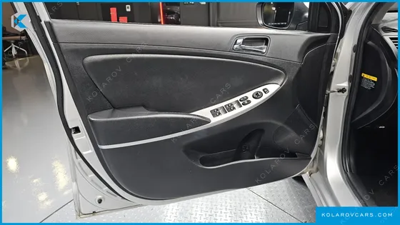 HYUNDAI ACCENT 1.4 VVT MODERN