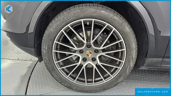 PORSCHE CAYENNE 3.0