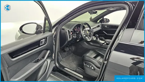 PORSCHE CAYENNE 3.0