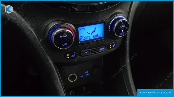 HYUNDAI ACCENT DIESEL 1.6 VGT PREMIUM