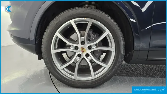 PORSCHE CAYENNE 3.0