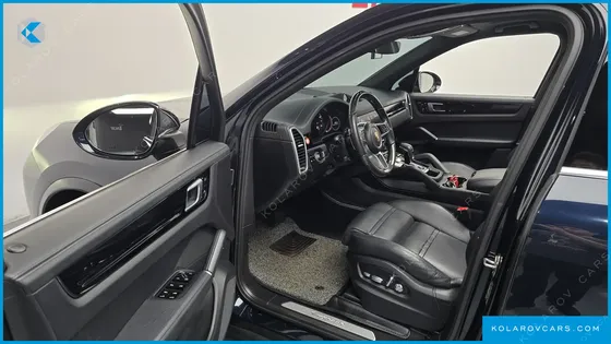 PORSCHE CAYENNE 3.0
