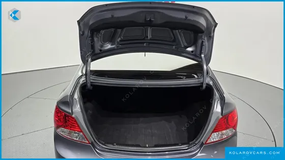 HYUNDAI ACCENT 1.4 VVT MODERN